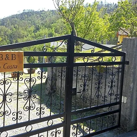 Bed and breakfast La Costa 3*
